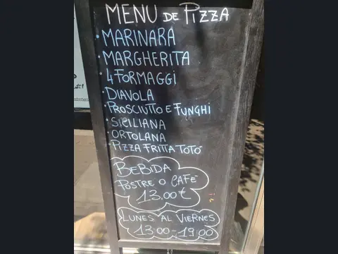 Sports Bar Italian Food - C. Ample